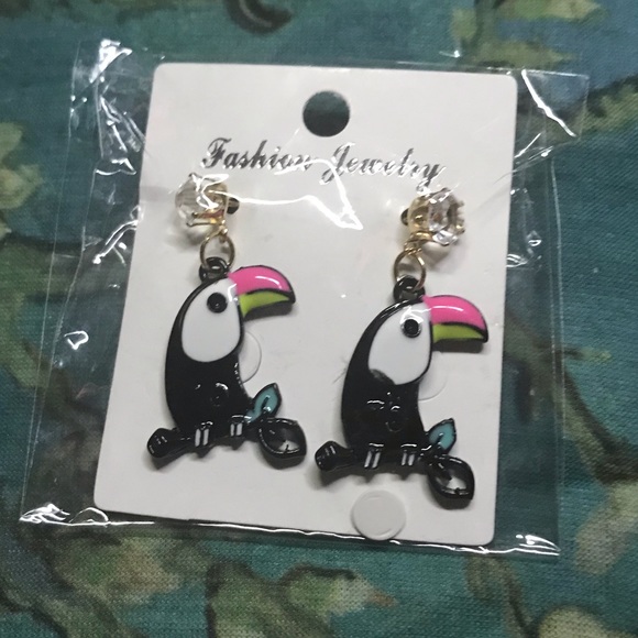 Fashion Jewelry Jewelry - Black & White Rhinestone Toucan Dangle Earrings